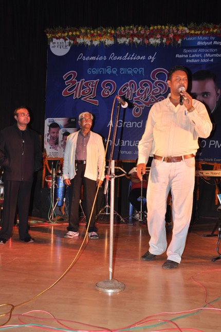 biswajit-mohanty-addressing-the-audience